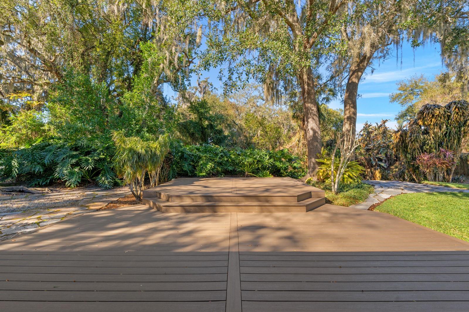 Image 29 of 33 For 2525 Laurelwood Lane