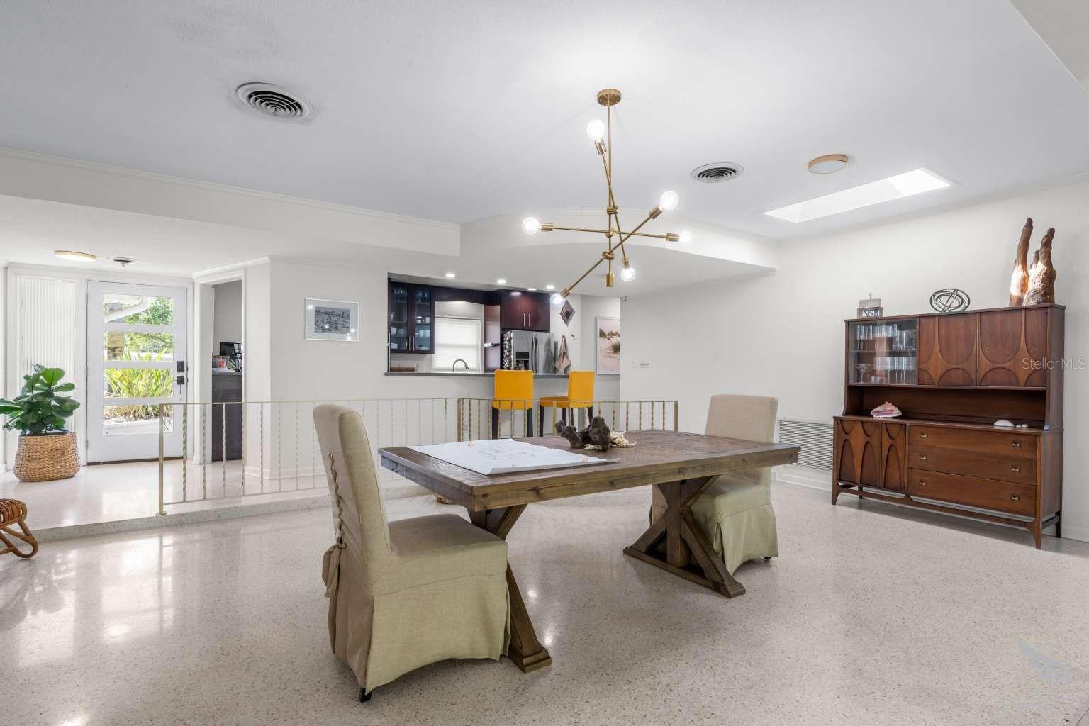 Image 17 of 100 For 812 13th Avenue