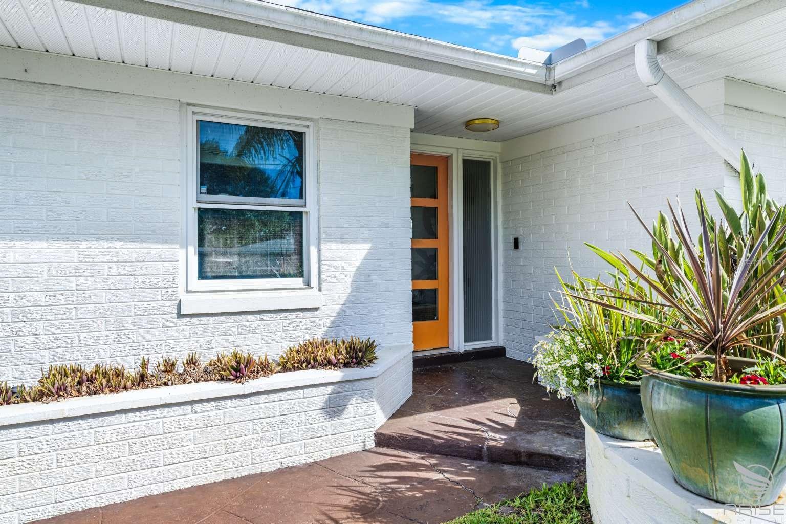 Image 2 of 100 For 812 13th Avenue