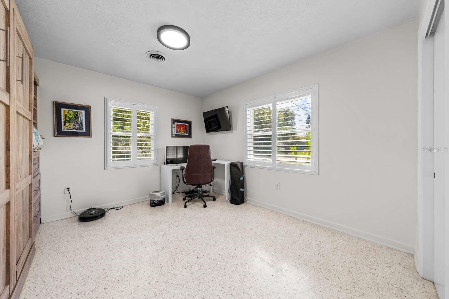 Image 40 of 100 For 812 13th Avenue