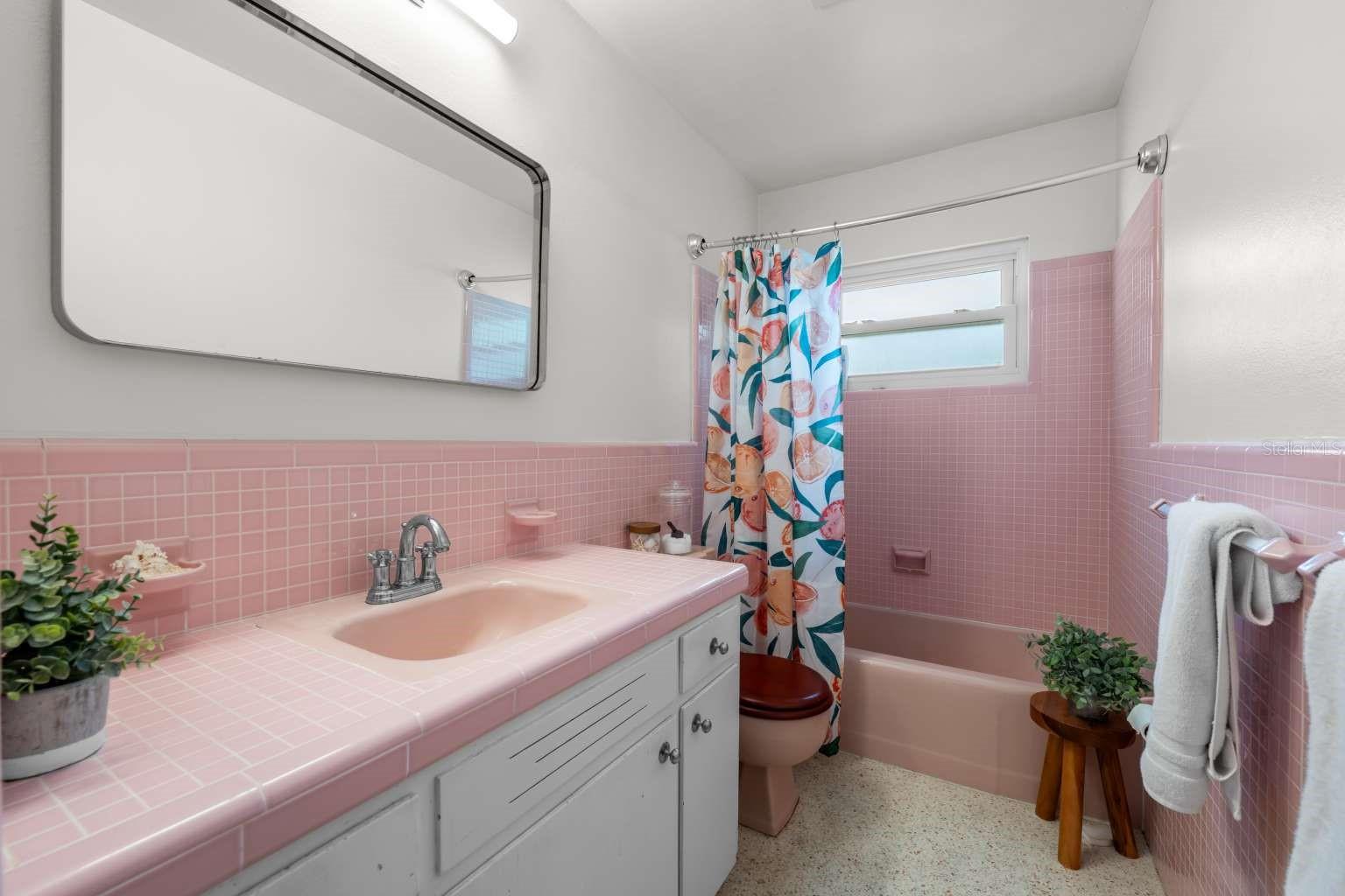 Image 42 of 100 For 812 13th Avenue