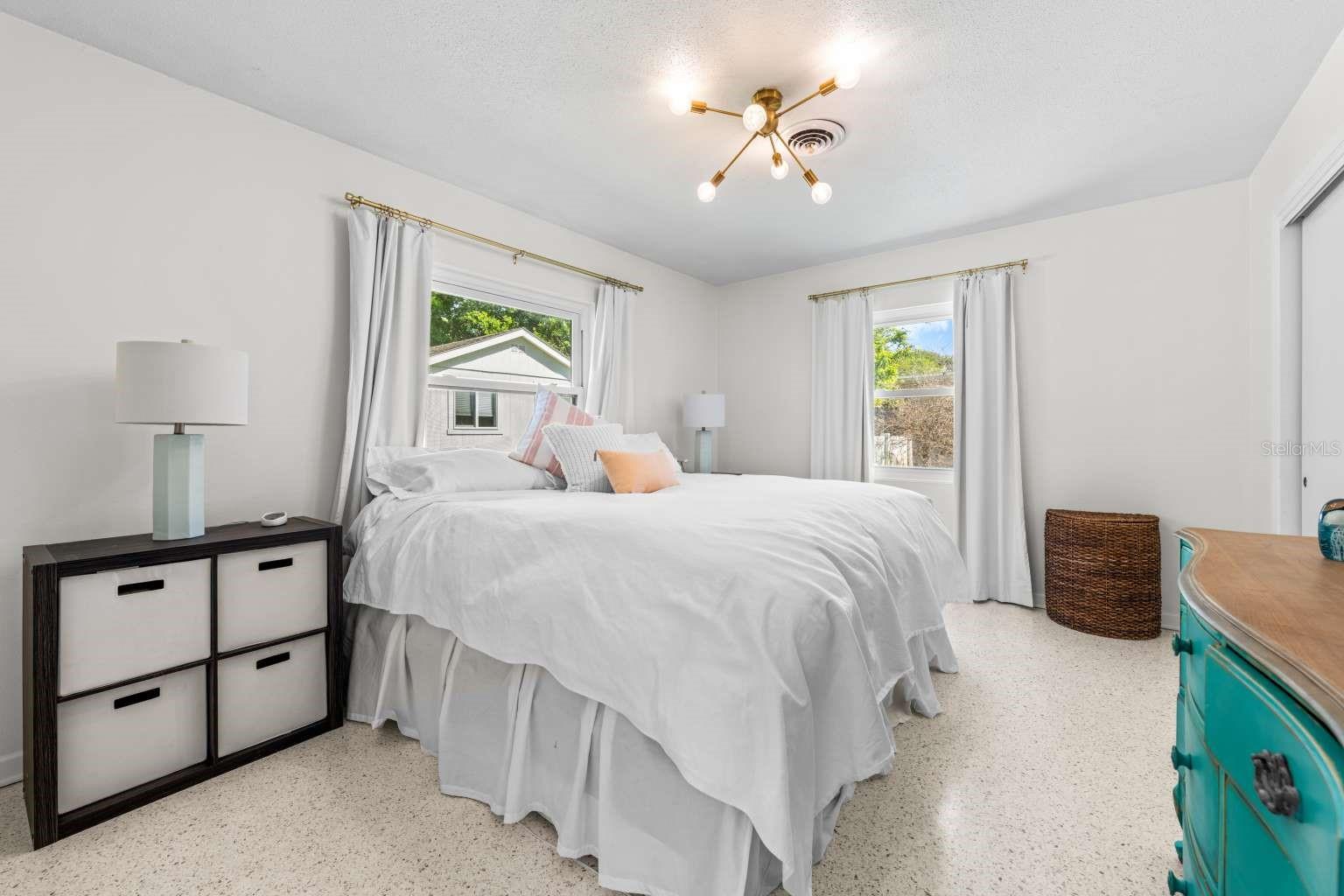 Image 43 of 100 For 812 13th Avenue