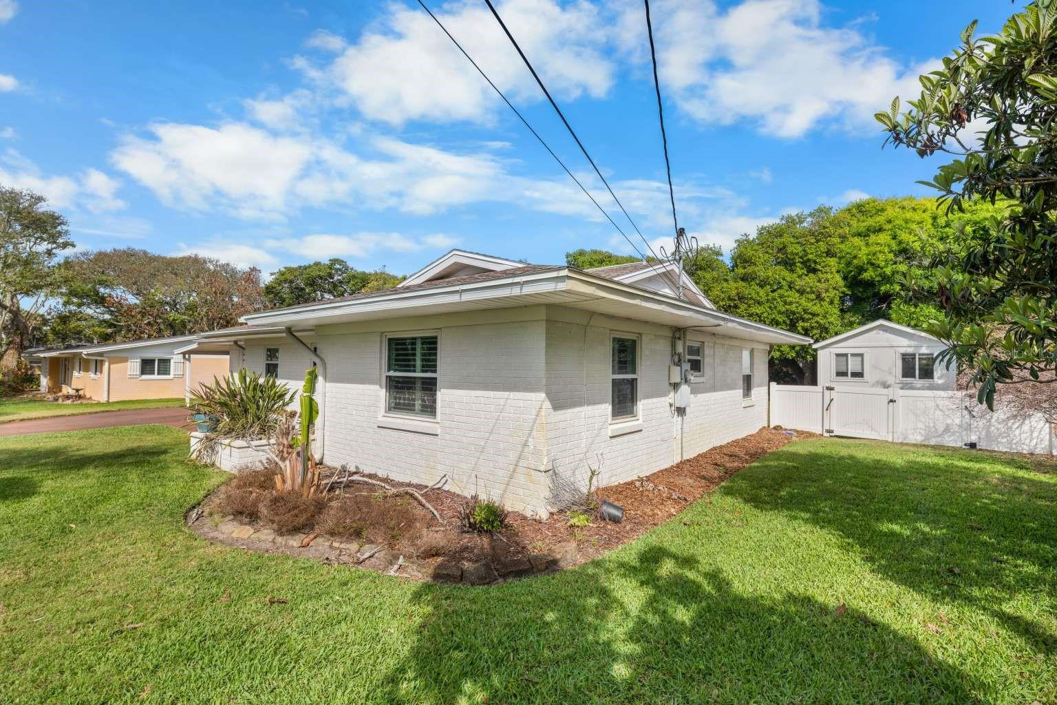 Image 72 of 100 For 812 13th Avenue