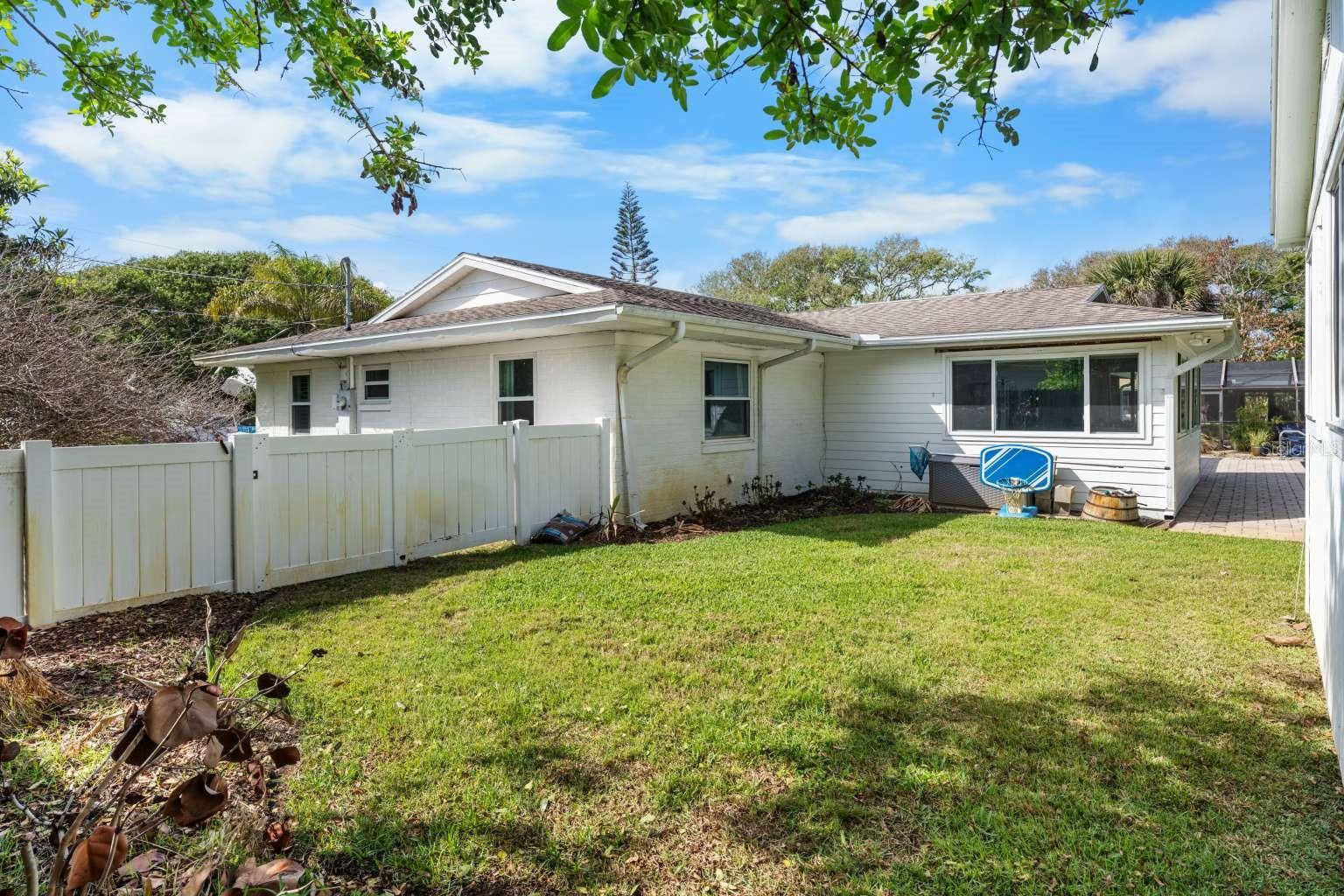 Image 84 of 100 For 812 13th Avenue