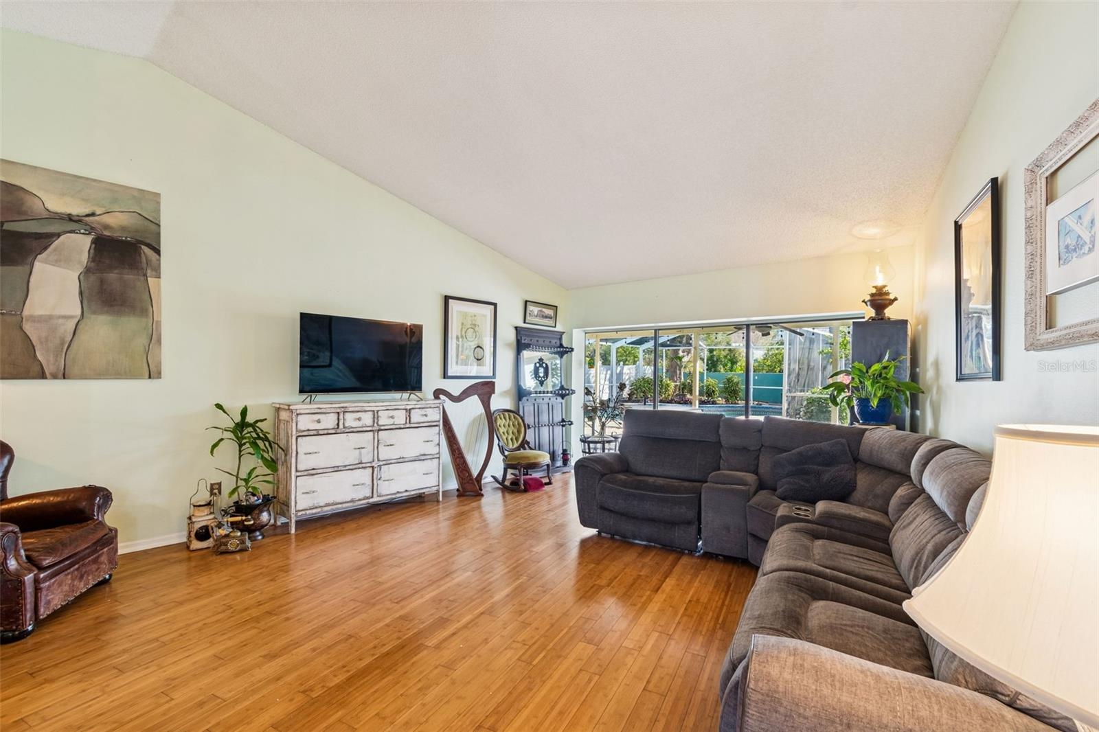 Image 13 of 85 For 4616 Westford Circle