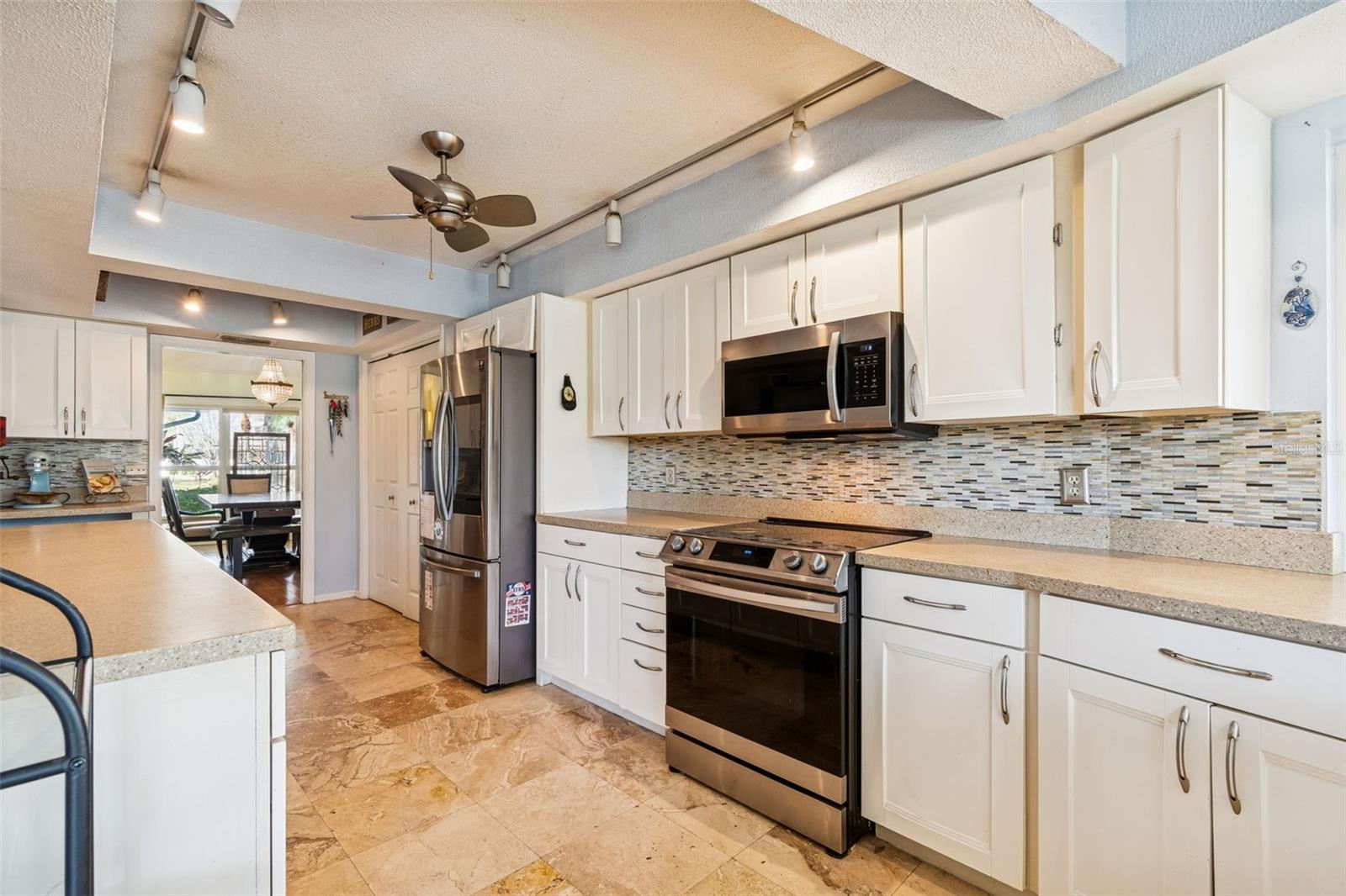 Image 25 of 85 For 4616 Westford Circle