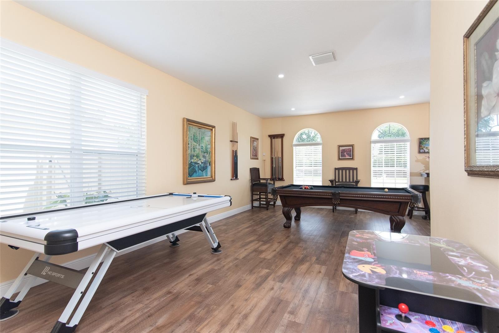 Image 16 of 88 For 21511 Wilderness Lake Boulevard