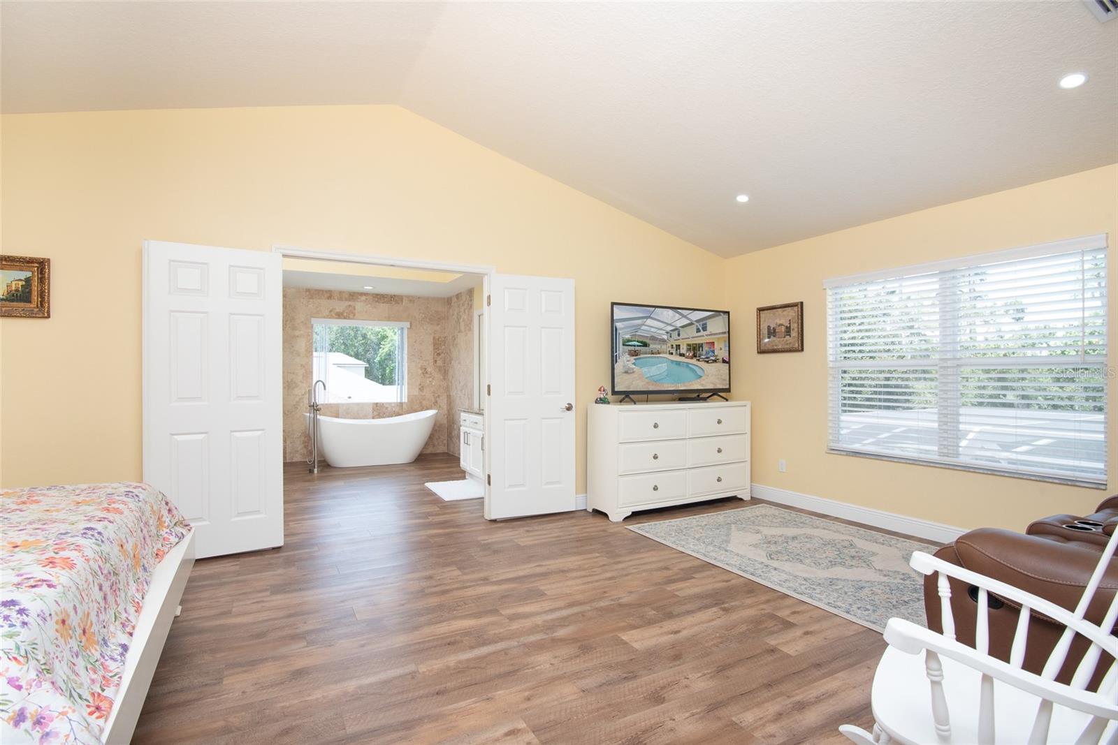 Image 48 of 88 For 21511 Wilderness Lake Boulevard