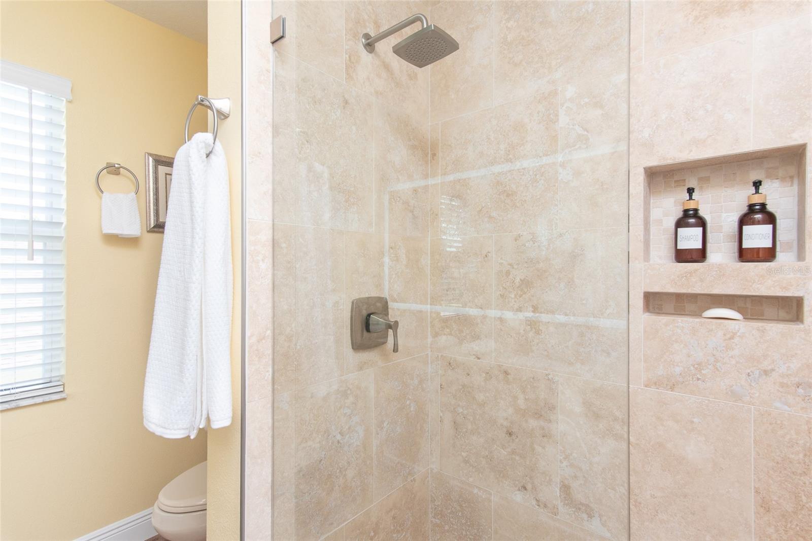 Image 60 of 88 For 21511 Wilderness Lake Boulevard