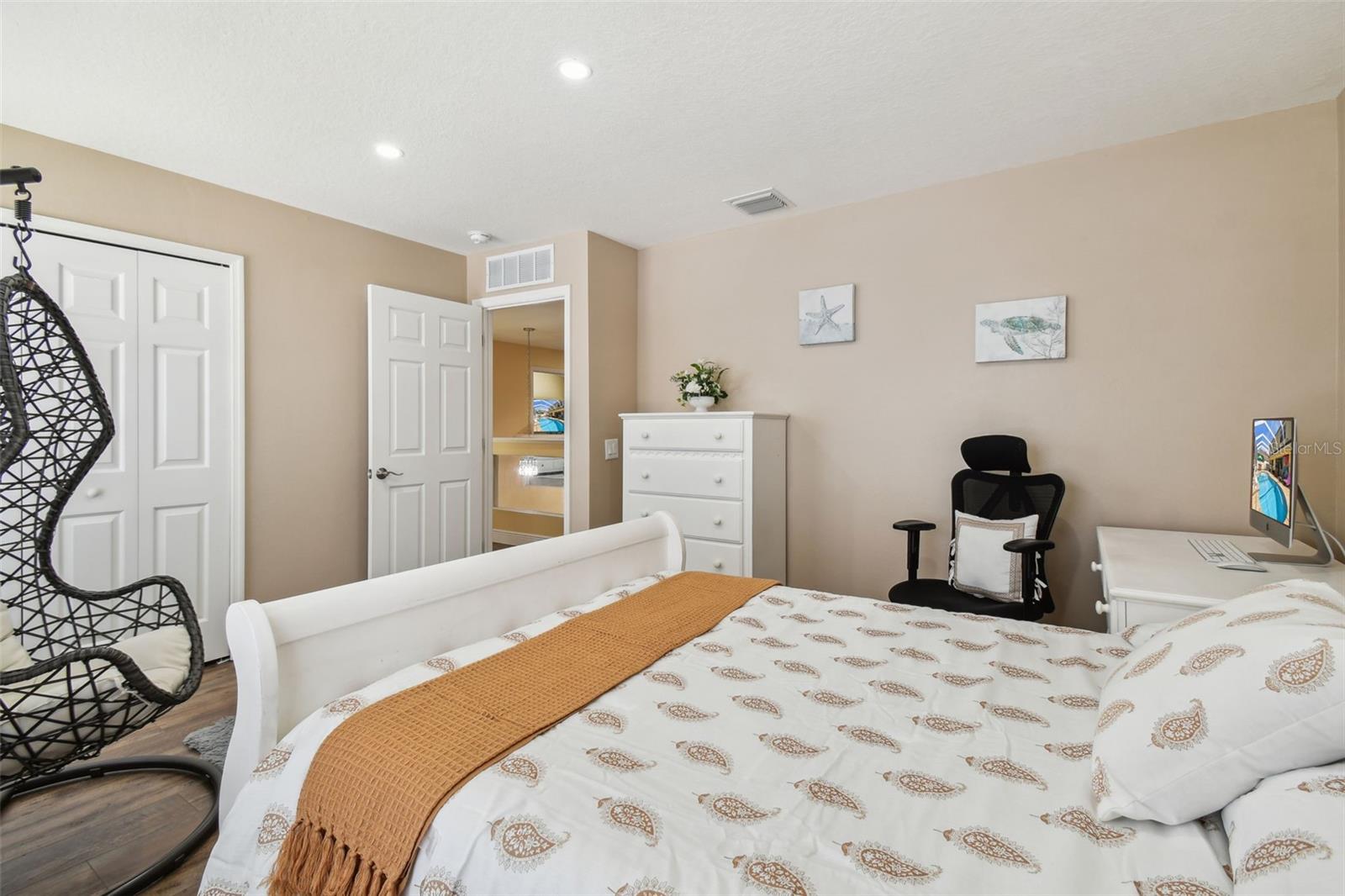 Image 65 of 88 For 21511 Wilderness Lake Boulevard