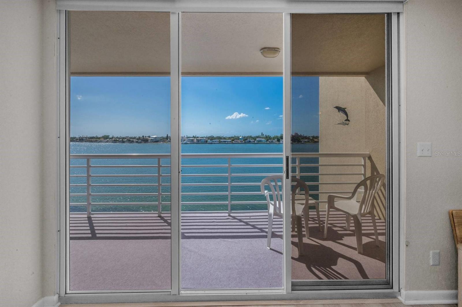 Image 3 of 24 For 6085 Bahia Del Mar Circle 467