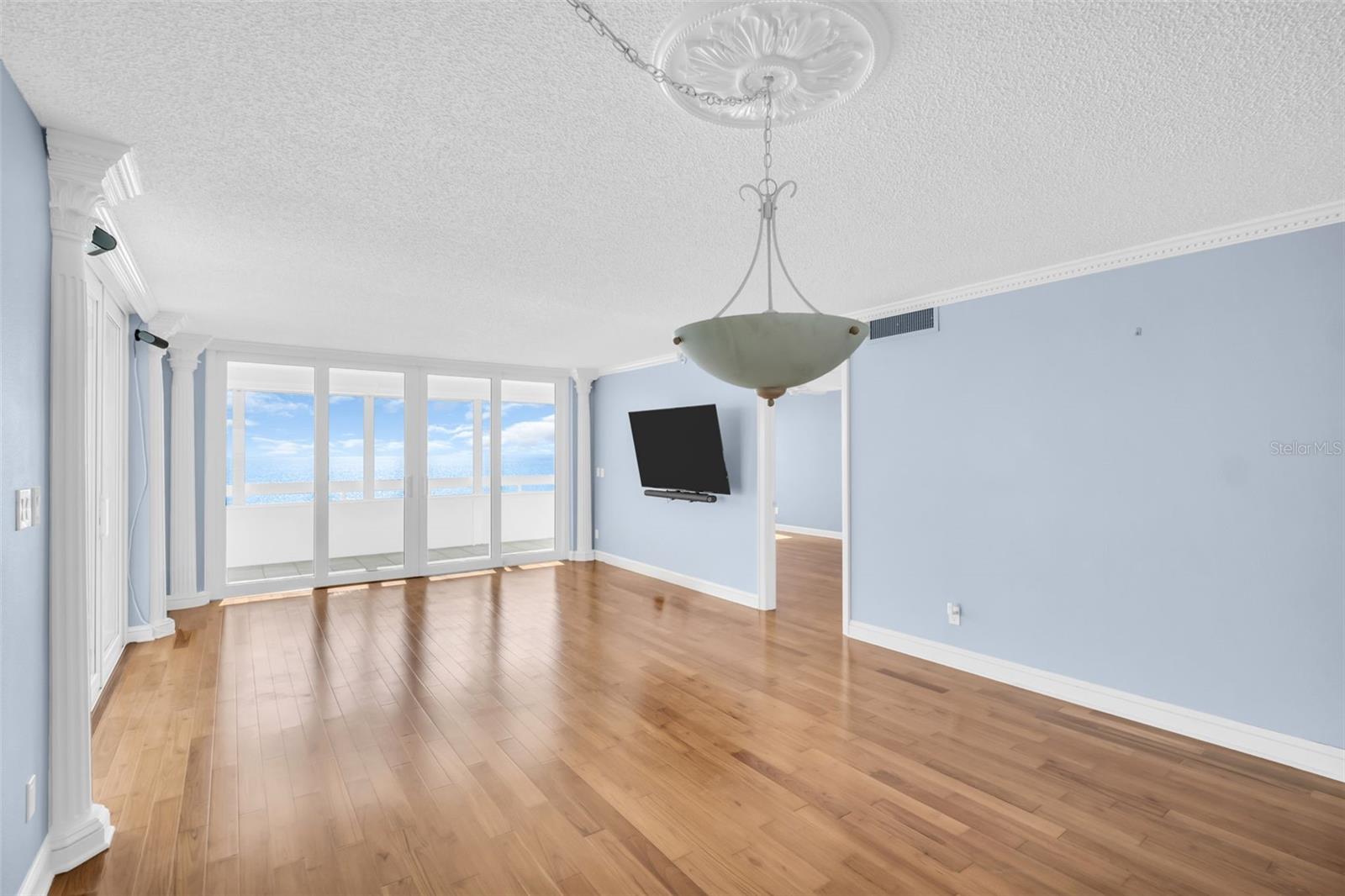 Image 13 of 38 For 17900 Gulf Boulevard 12a