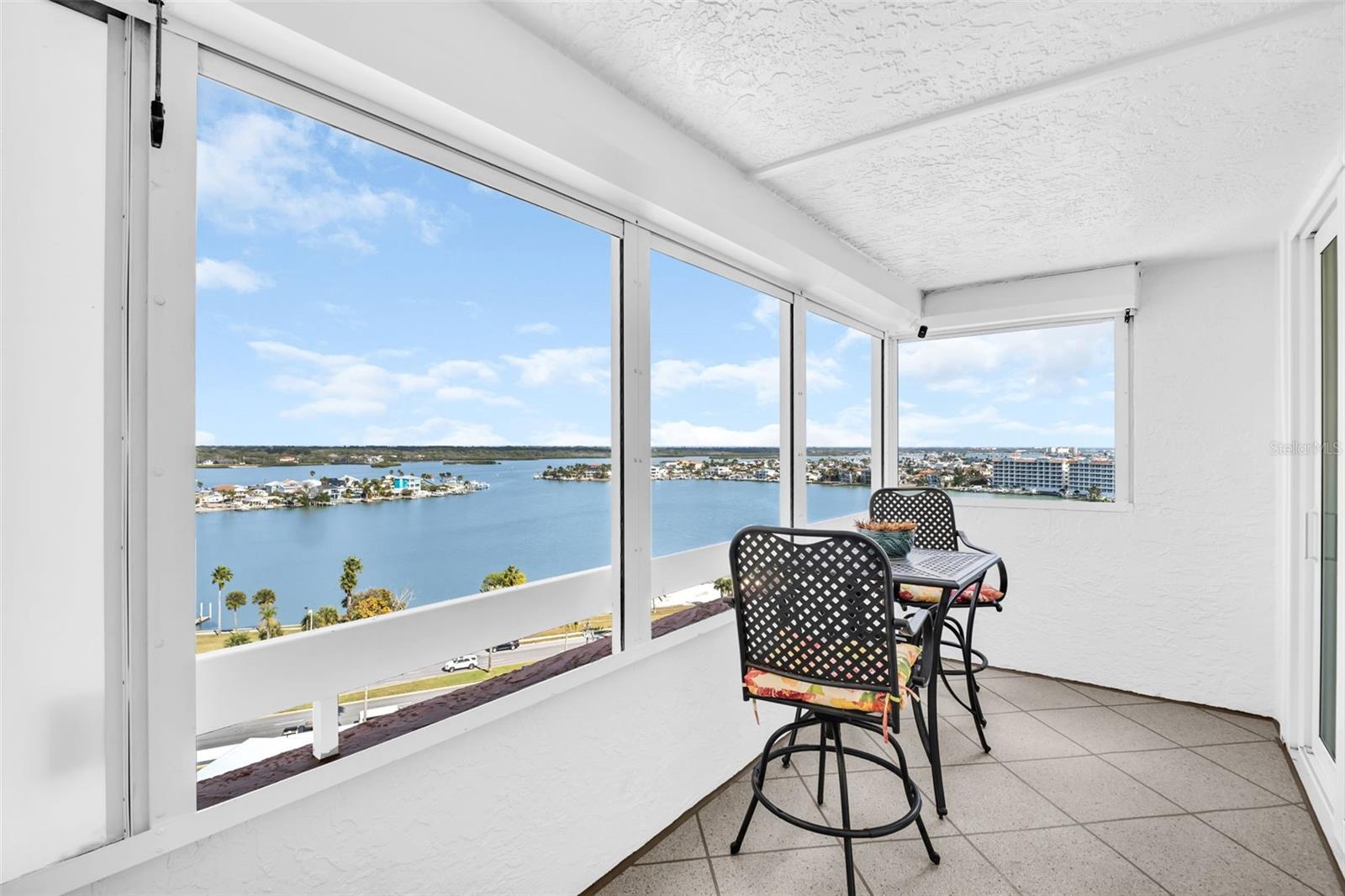 Image 34 of 38 For 17900 Gulf Boulevard 12a