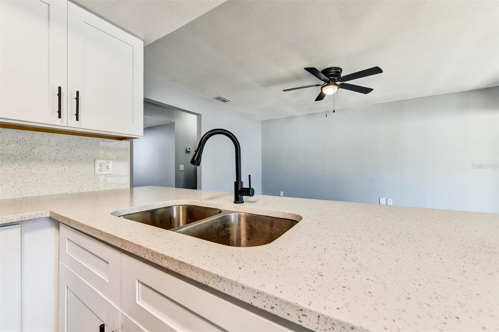 Image 11 of 54 For 14310 Promontory Point Place