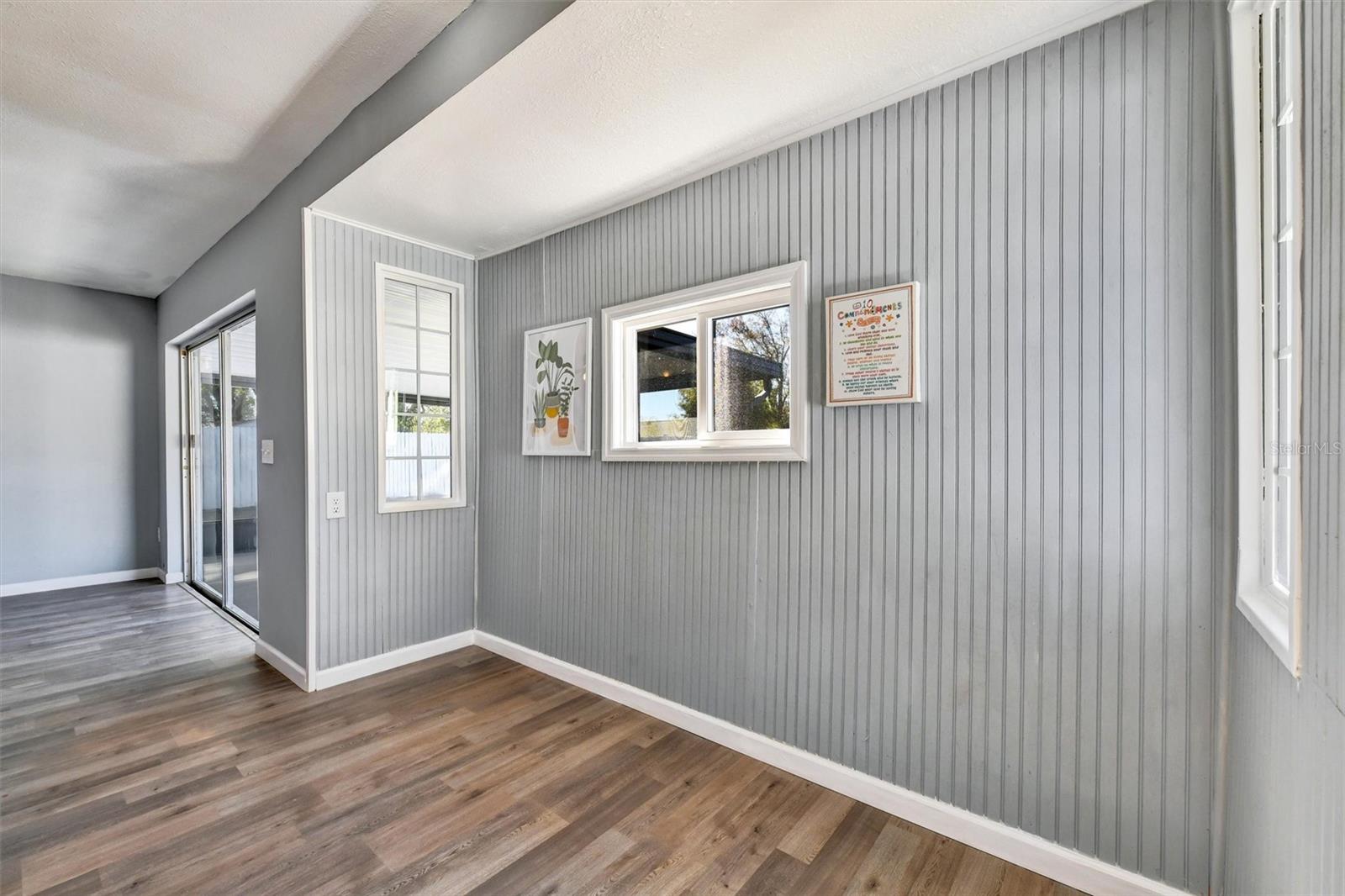 Image 18 of 54 For 14310 Promontory Point Place