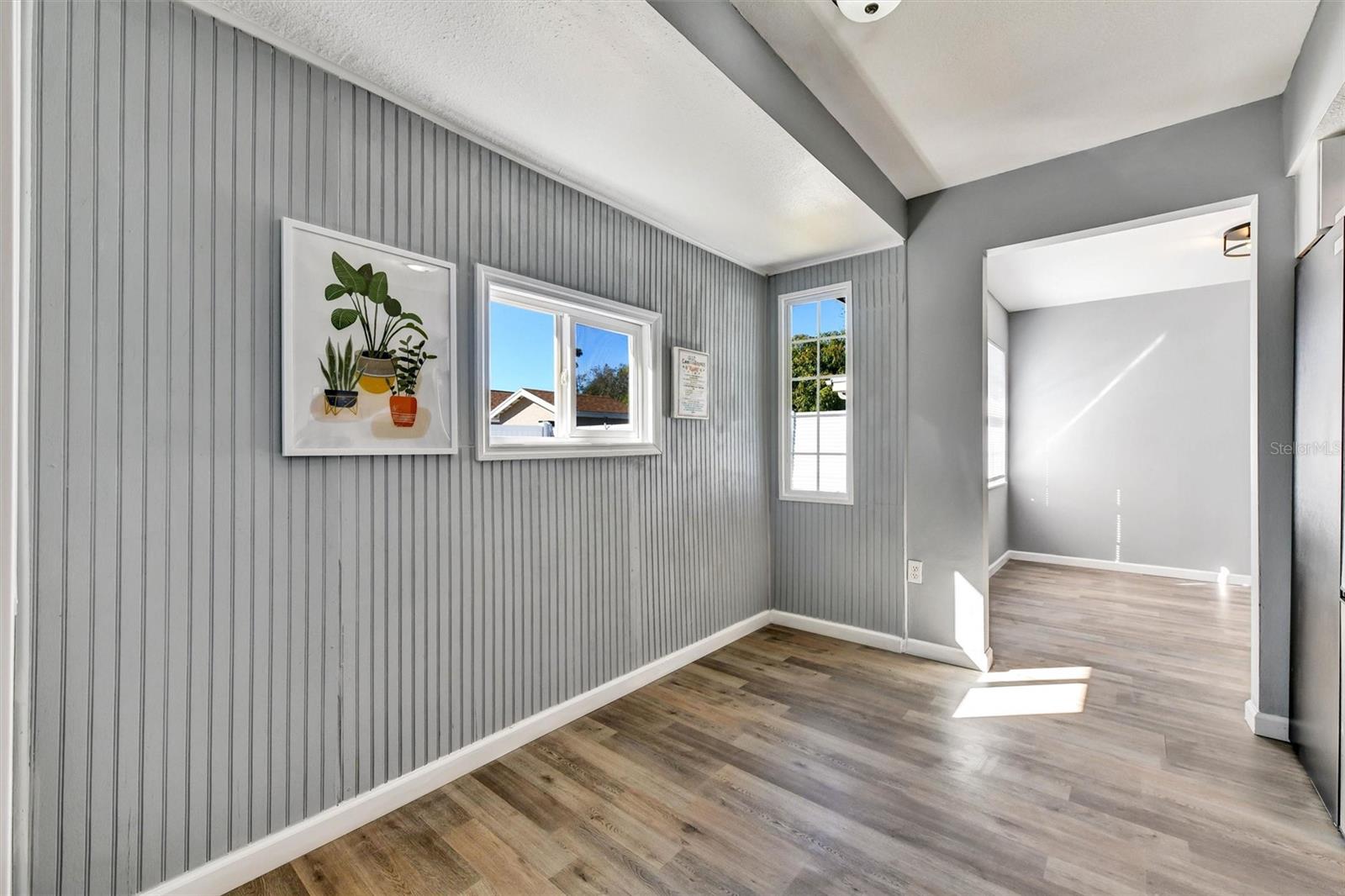 Image 9 of 54 For 14310 Promontory Point Place