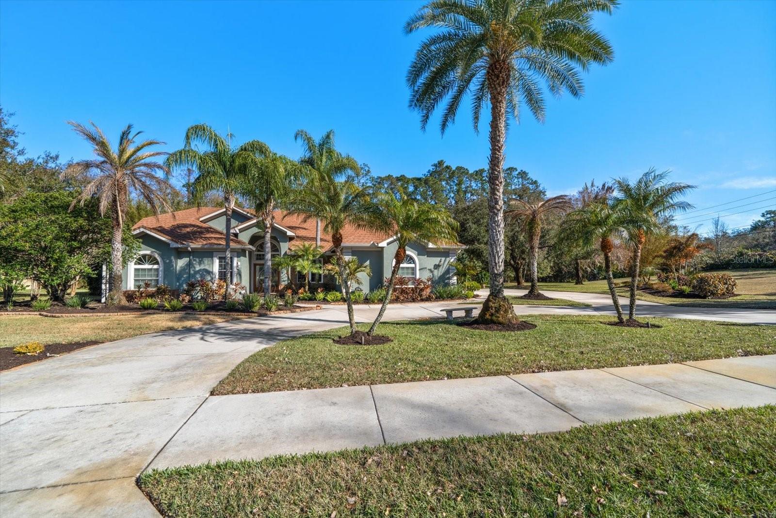 Image 3 of 66 For 103 Silver Moss Lane