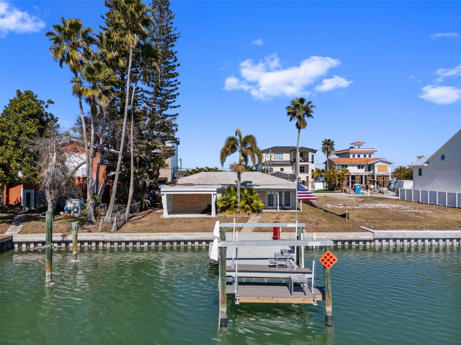 Listing photo id 20 for 837 Bay Point Drive