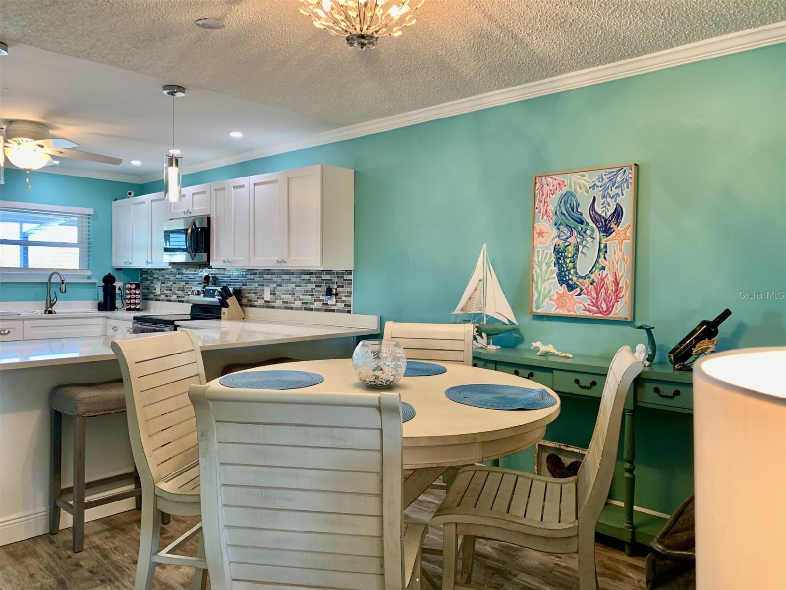 Image 14 of 54 For 4678 Marine Parkway 305