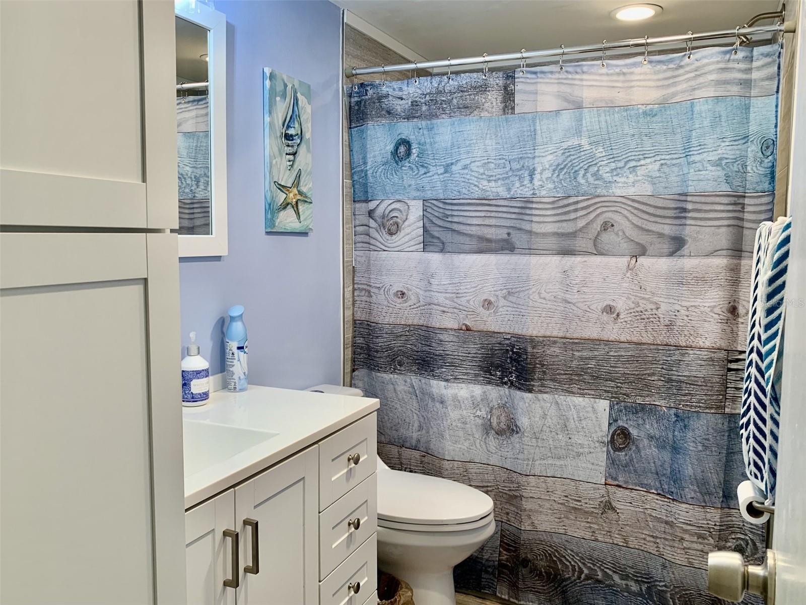 Image 25 of 54 For 4678 Marine Parkway 305