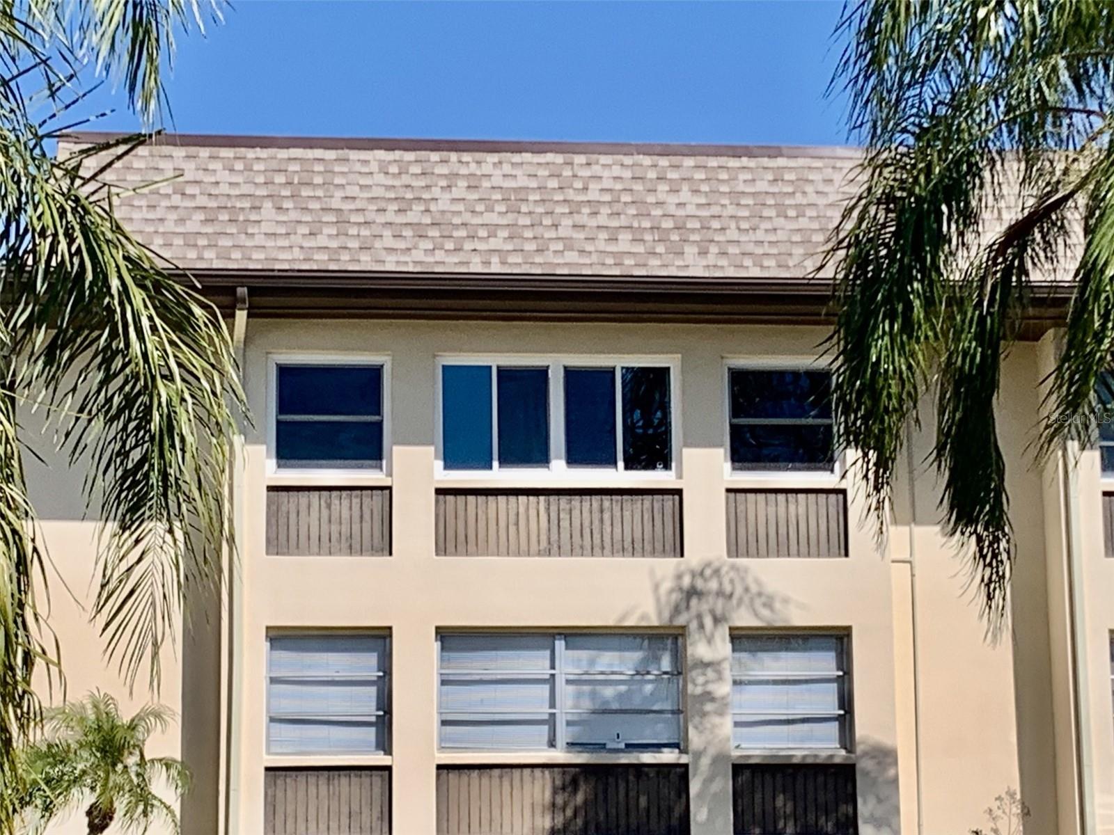 Image 31 of 54 For 4678 Marine Parkway 305