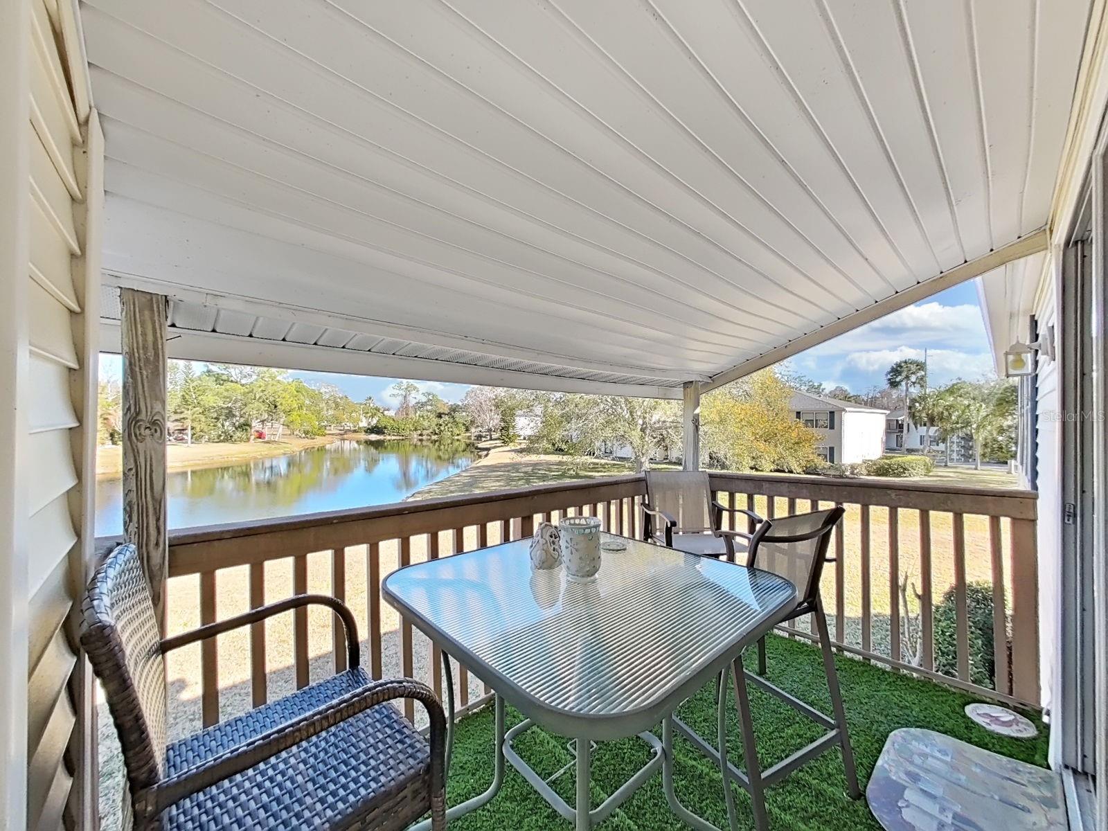 Listing photo id 35 for 129 Camphor Circle C