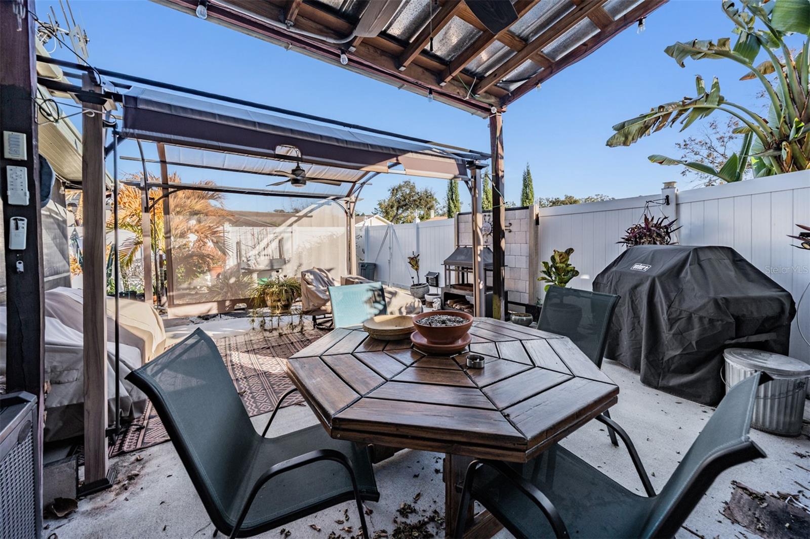 Image 22 of 34 For 6510 Spanish Moss Circle