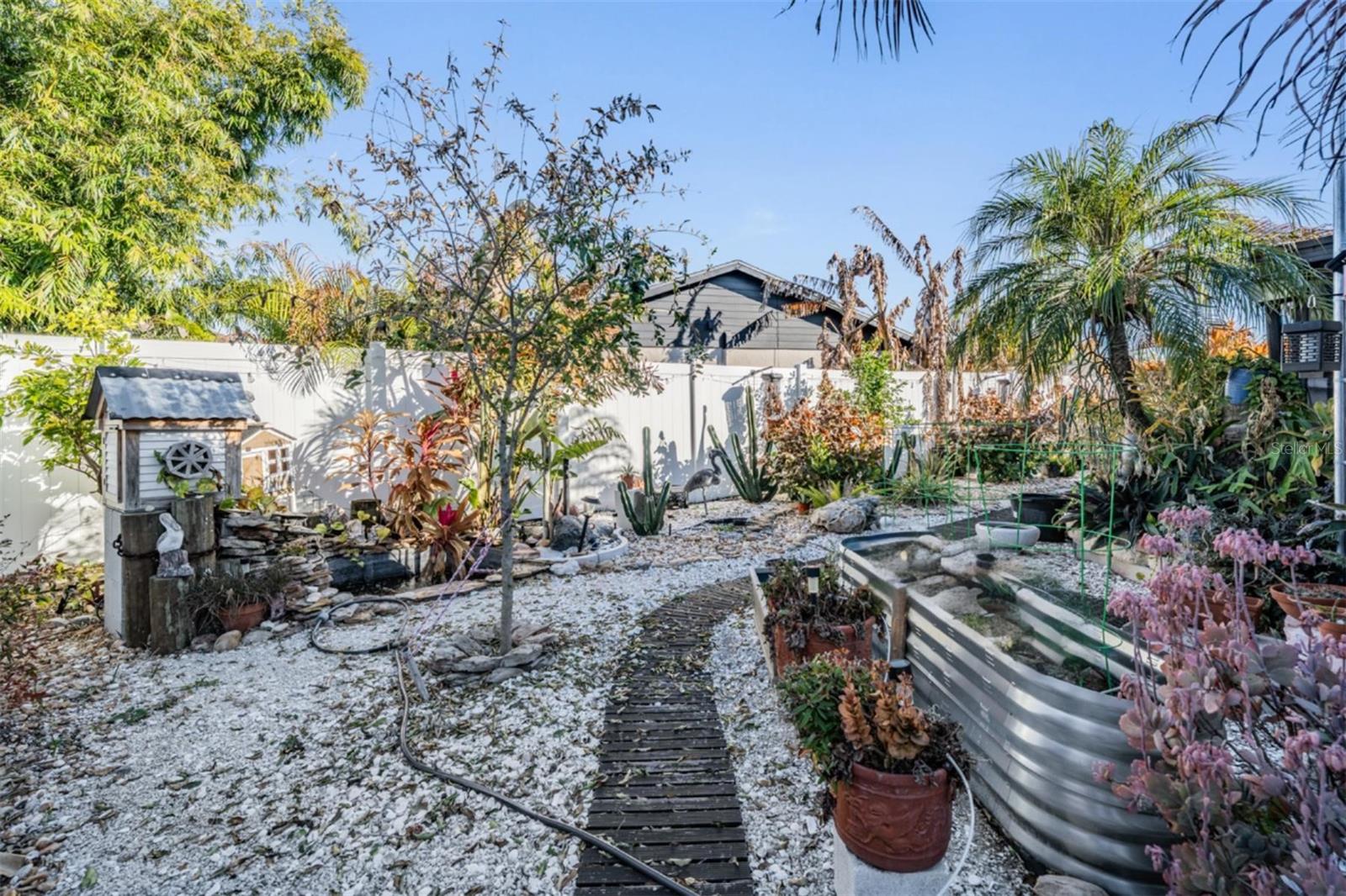 Image 26 of 34 For 6510 Spanish Moss Circle