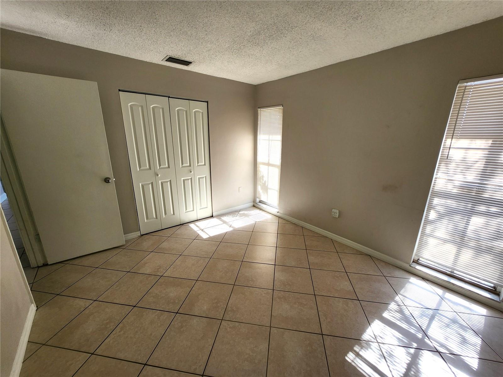 Image 8 of 13 For 7321 Exemplar Drive