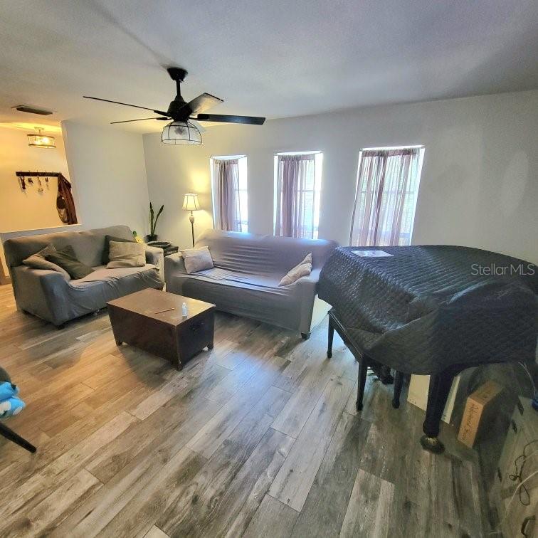 Image 18 of 67 For 28800 Walker Drive