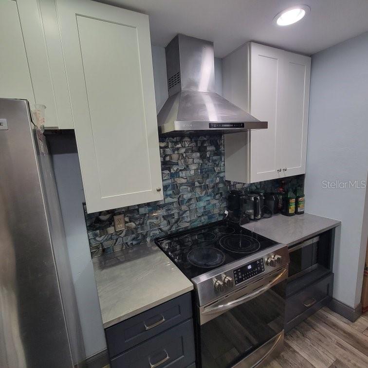 Image 23 of 67 For 28800 Walker Drive