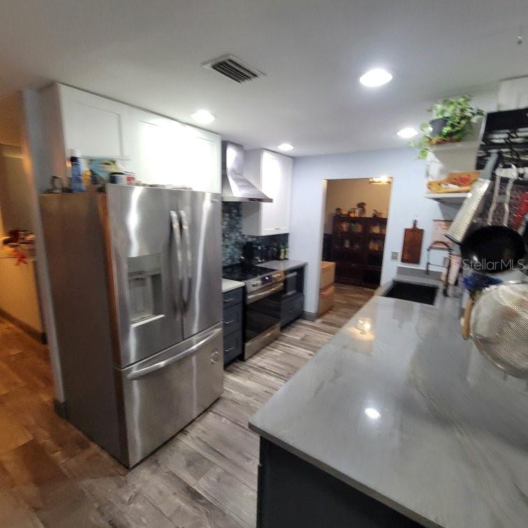 Image 30 of 67 For 28800 Walker Drive