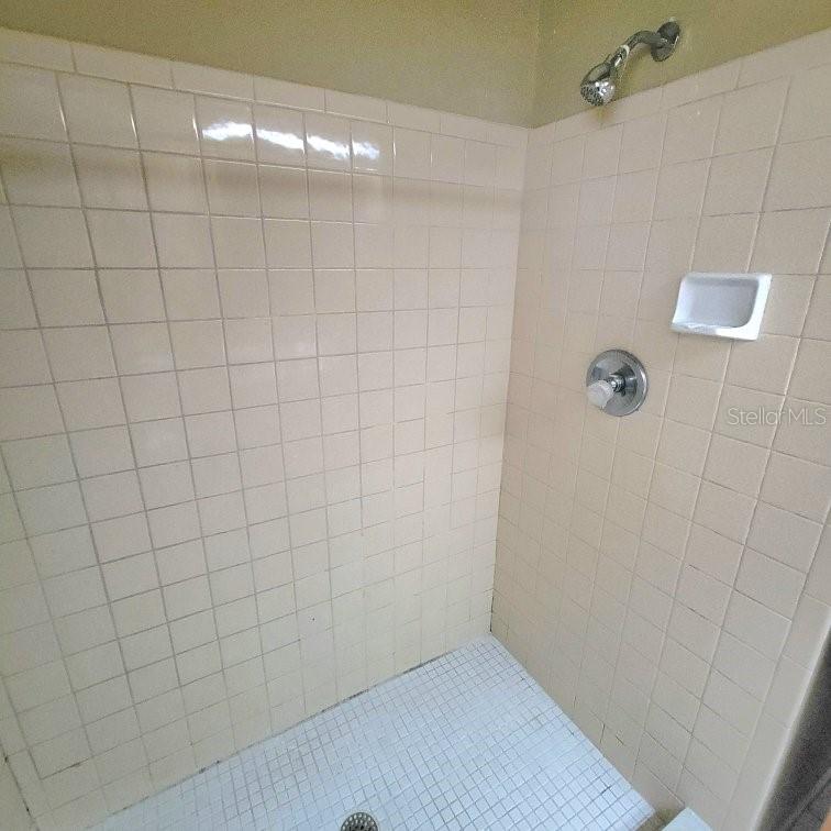 Image 42 of 67 For 28800 Walker Drive