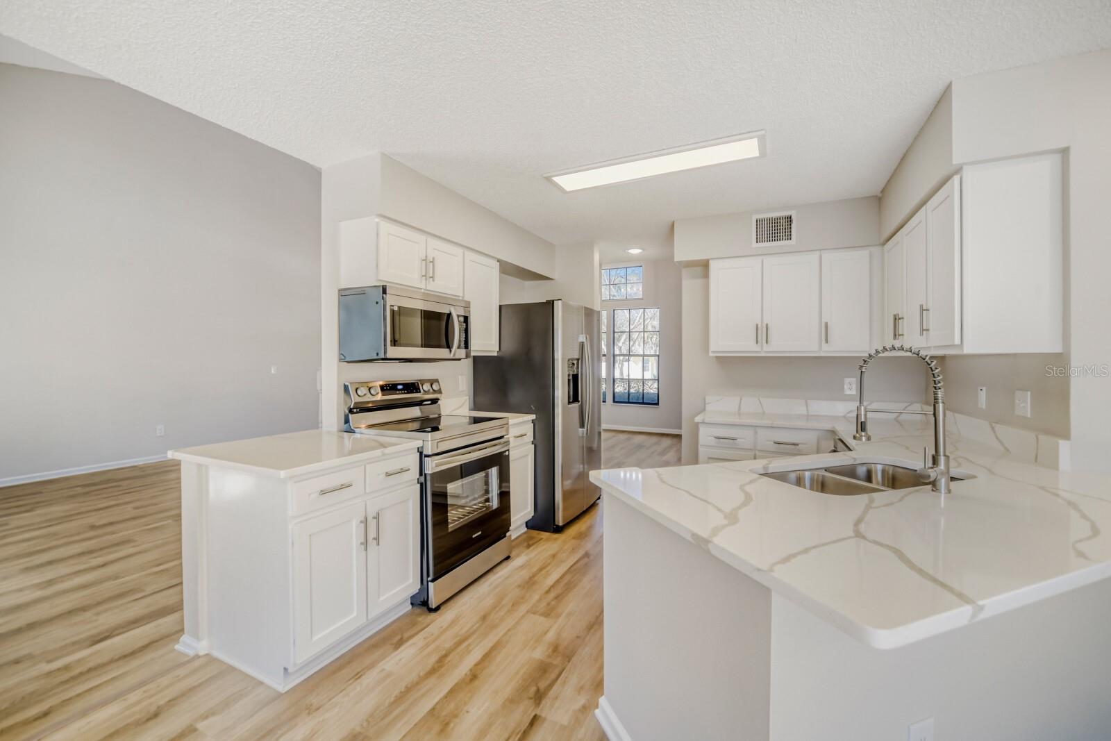 Image 13 of 28 For 239 Dempsey Way