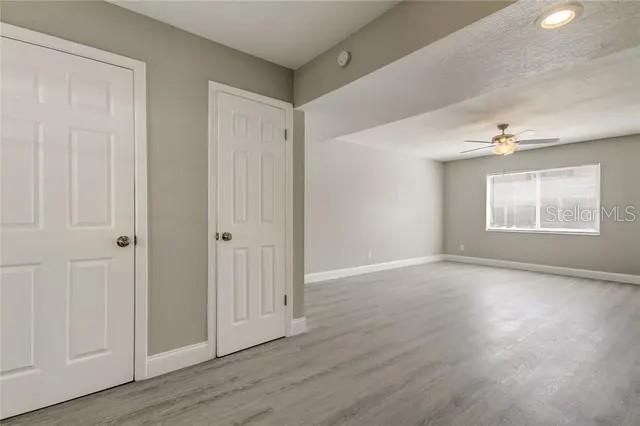 Image 11 of 22 For 300 6th Street N W2