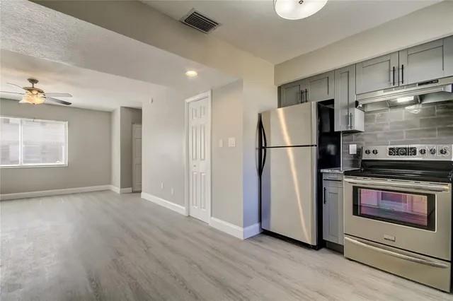 Image 9 of 22 For 300 6th Street N W2