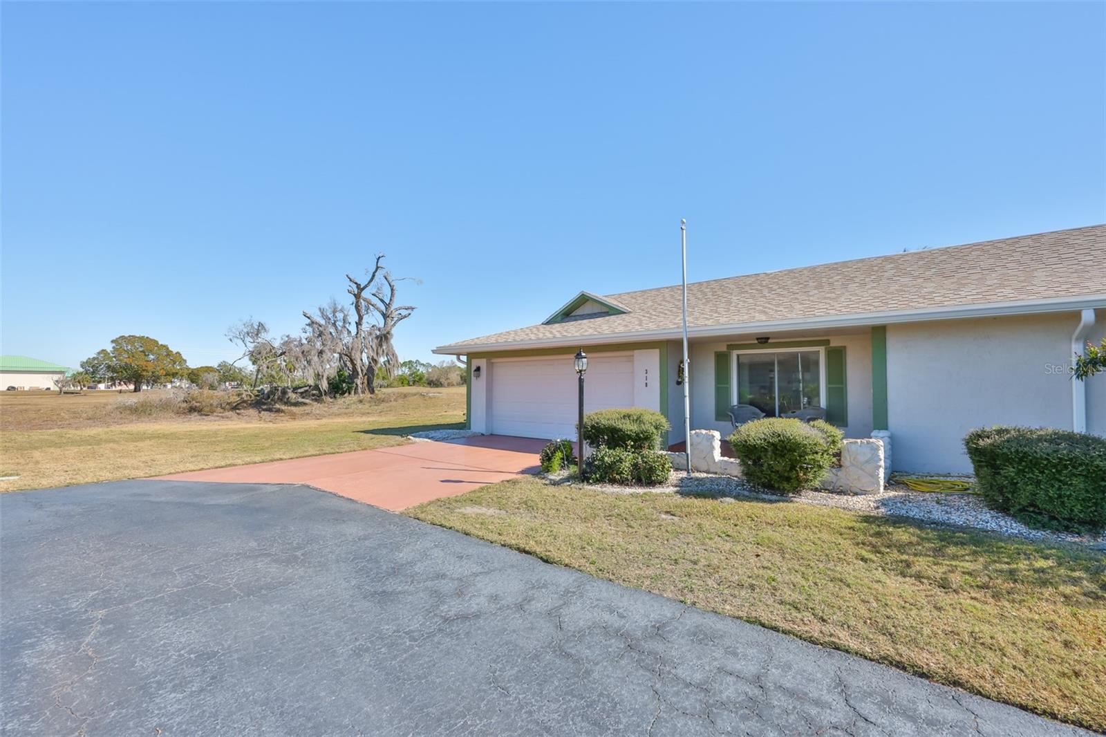 Image 39 of 46 For 318 Fairside Court