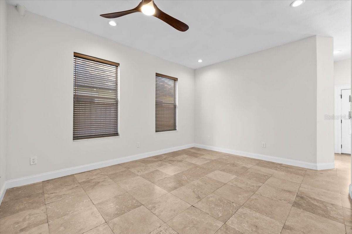 Image 13 of 45 For 2327 4th Avenue N