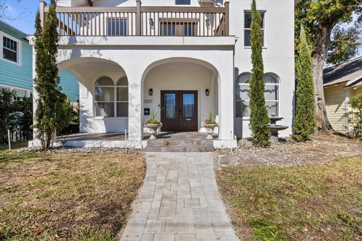 Image 2 of 45 For 2327 4th Avenue N