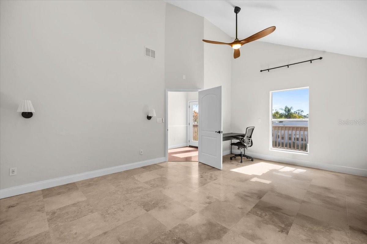 Image 36 of 45 For 2327 4th Avenue N