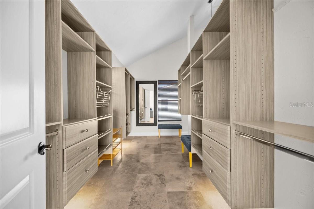 Image 37 of 45 For 2327 4th Avenue N