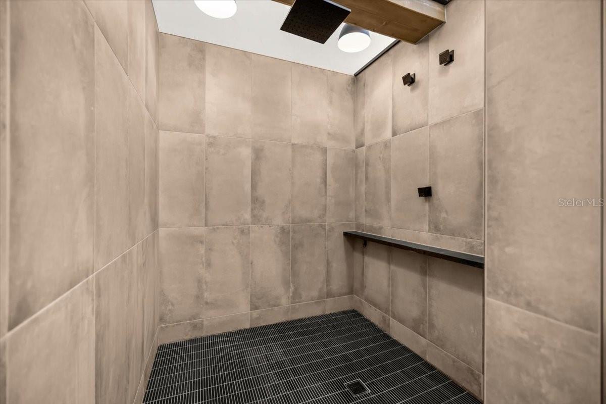 Image 41 of 45 For 2327 4th Avenue N