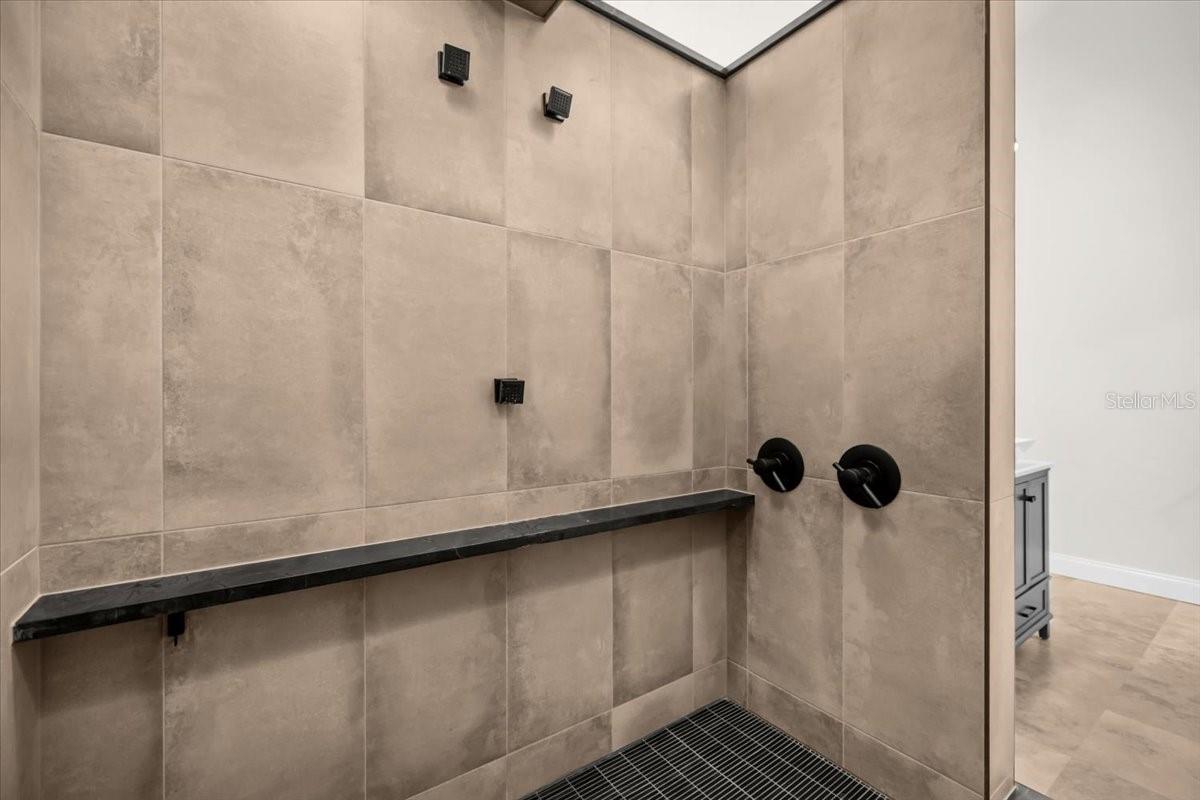 Image 42 of 45 For 2327 4th Avenue N