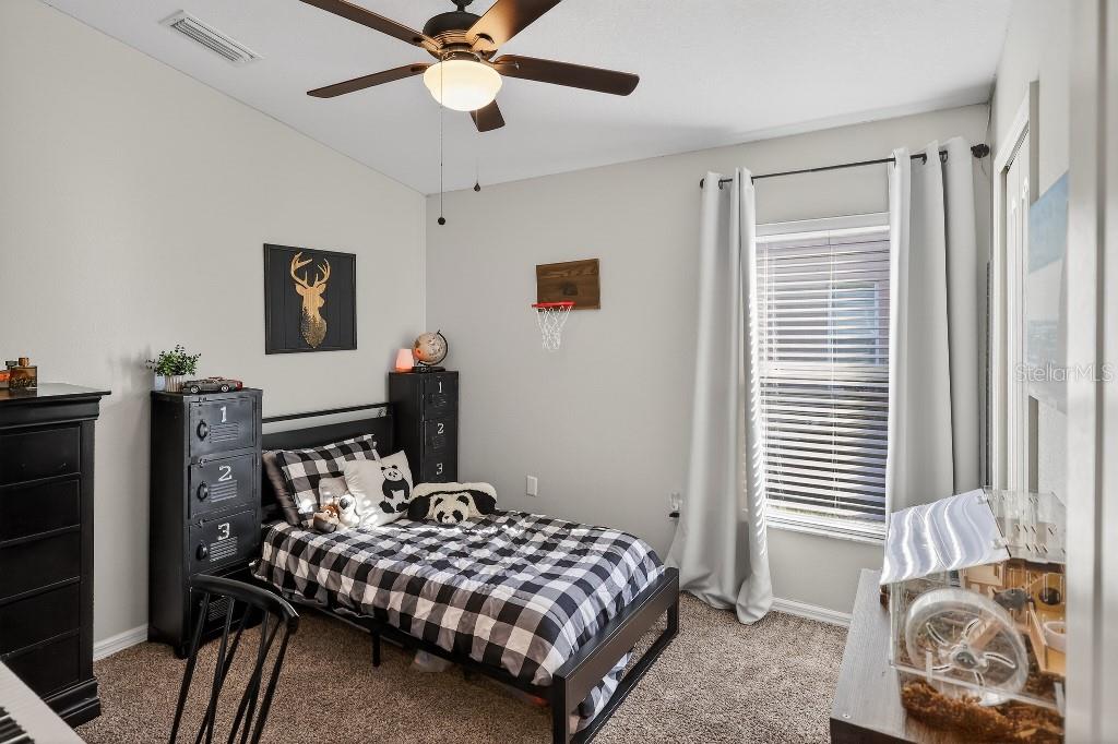 Image 20 of 36 For 4318 English Turn Way