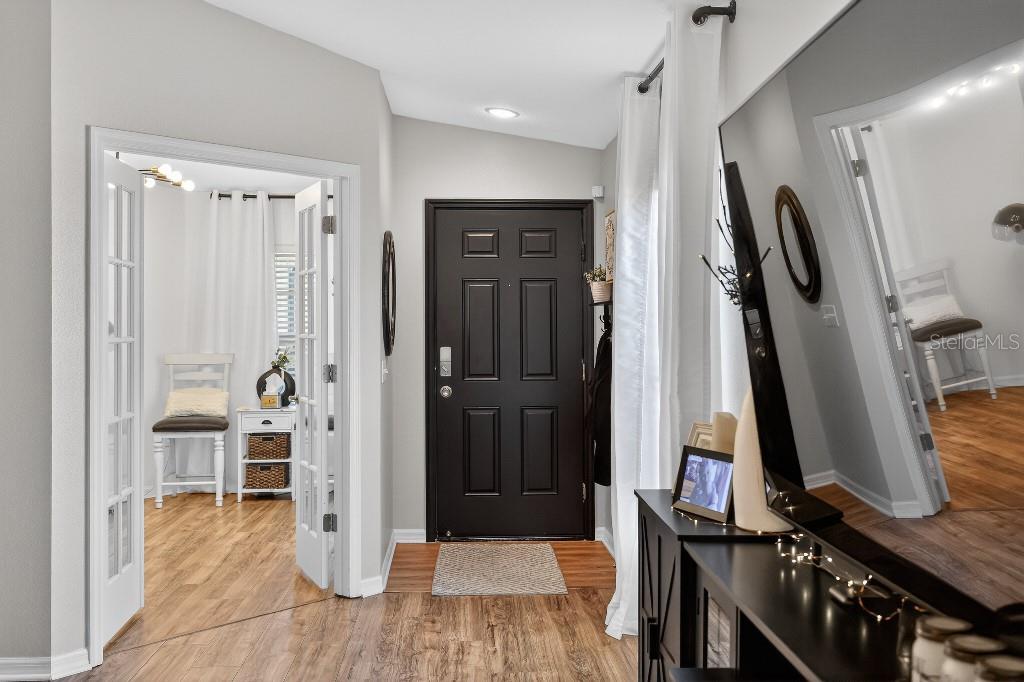 Image 22 of 36 For 4318 English Turn Way