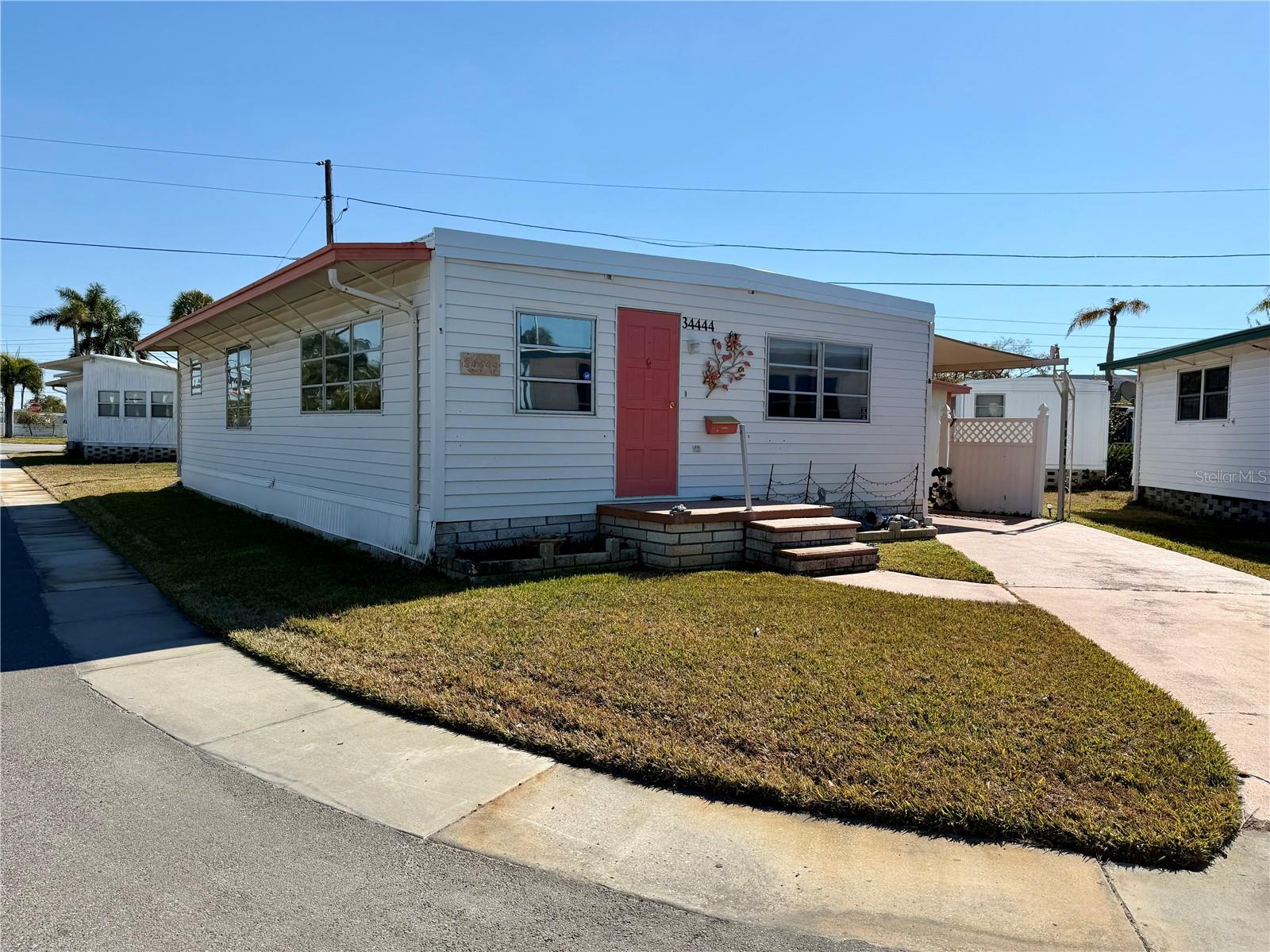 Image 2 of 30 For 34444 Hibiscus Drive N