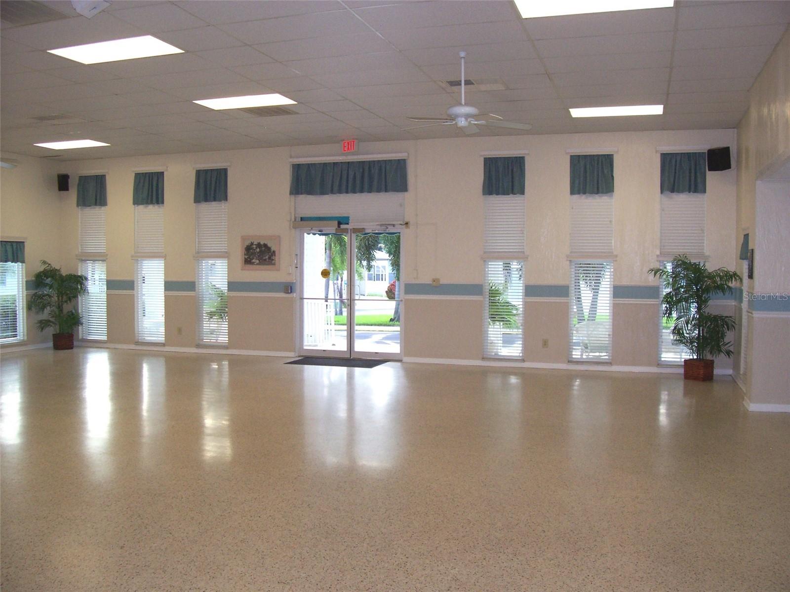 Image 22 of 30 For 34444 Hibiscus Drive N