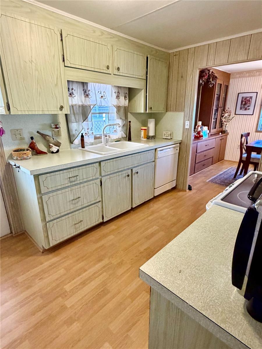 Image 5 of 30 For 34444 Hibiscus Drive N