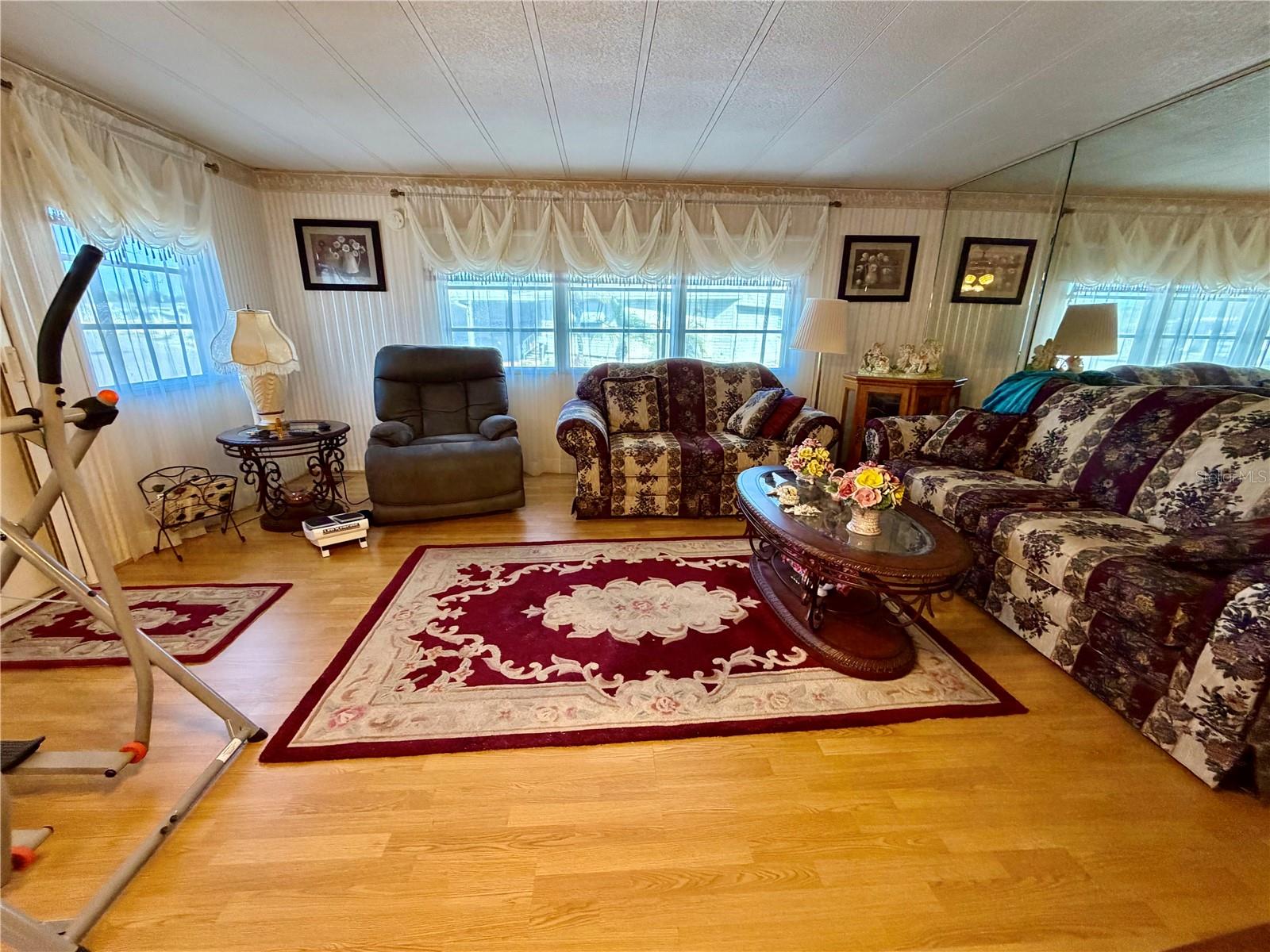 Image 7 of 30 For 34444 Hibiscus Drive N