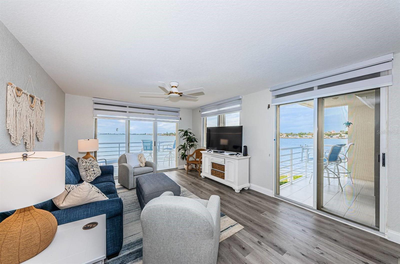 Image 12 of 23 For 6105 Bahia Del Mar Circle 287